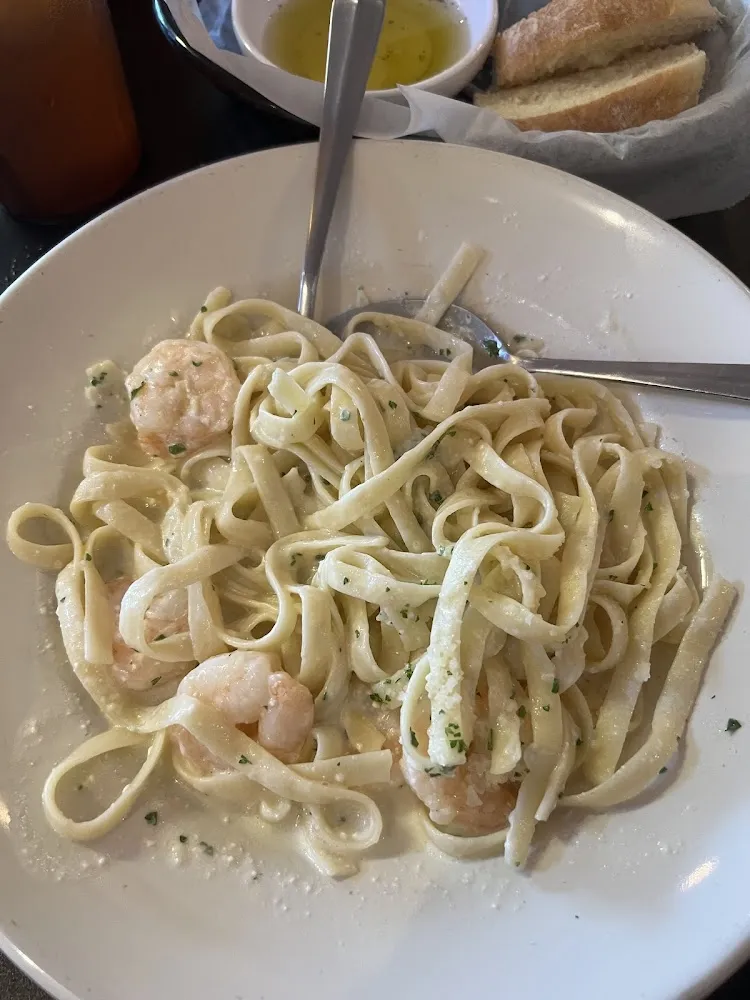 Shrimp Alfredo